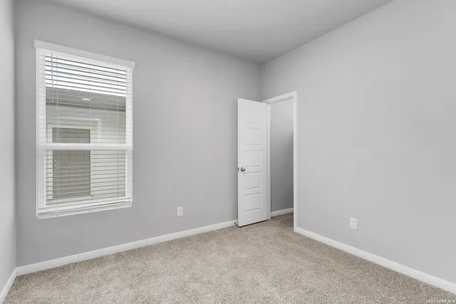 $1,700 | 194 Nespral Drive, San Antonio, TX 78253