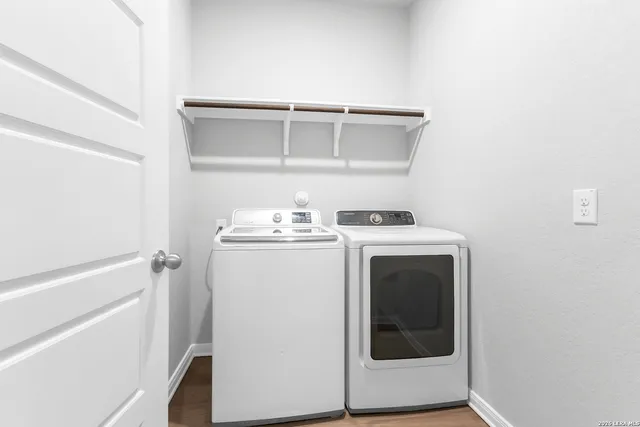 $1,700 | 194 Nespral Drive, San Antonio, TX 78253