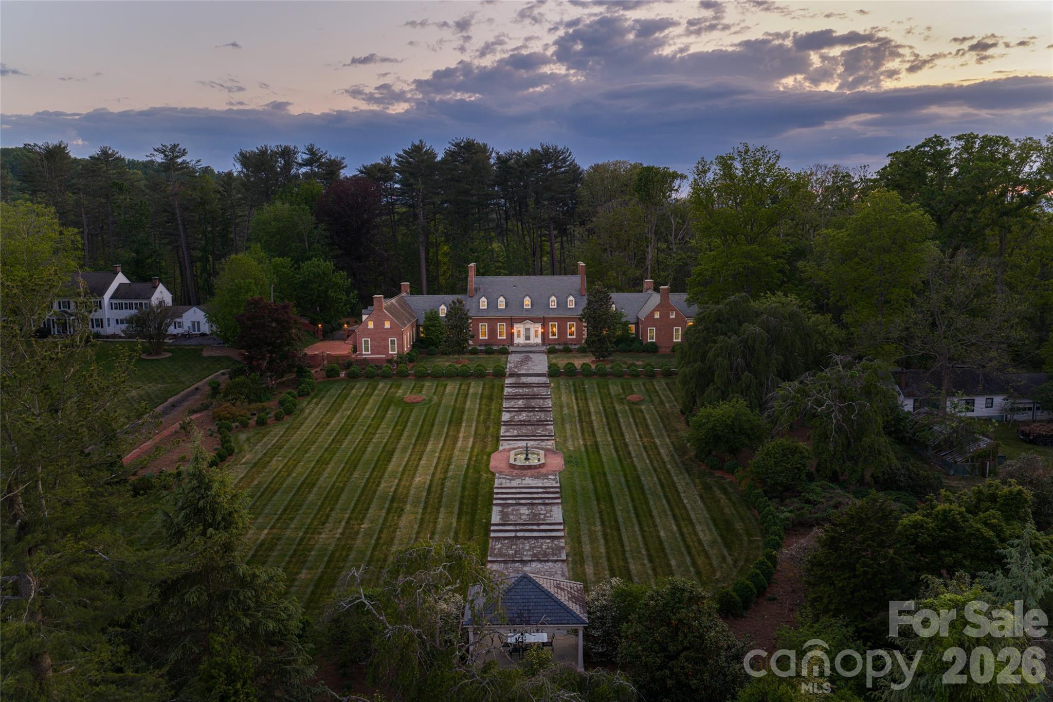 324 Vanderbilt Road Asheville, NC 28803 - Photo 48 of 48 a view of a city
