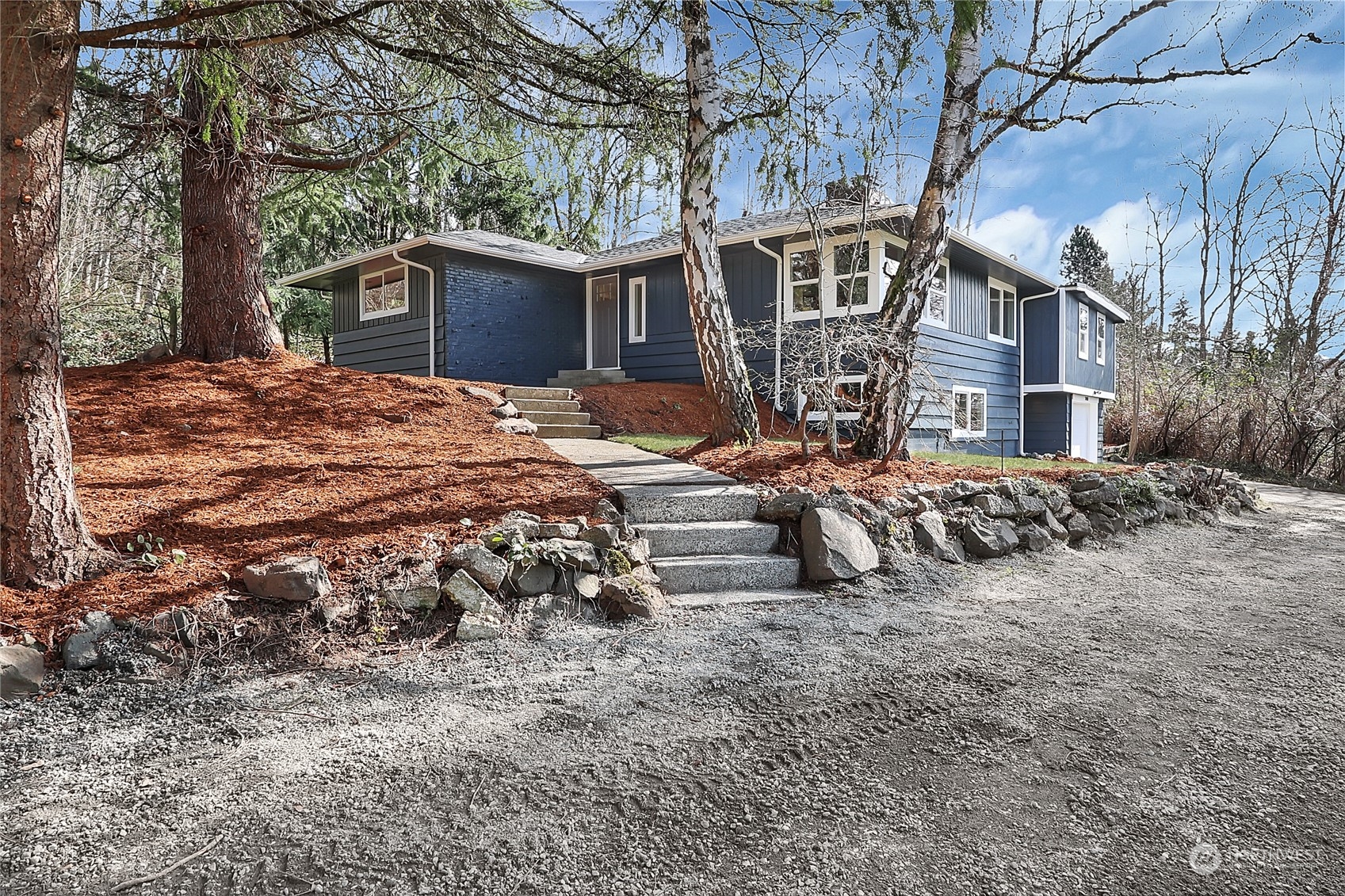 3400 Talbot Road South Renton, WA 98055 - Photo 2 of 35 a view of a yard with brick house