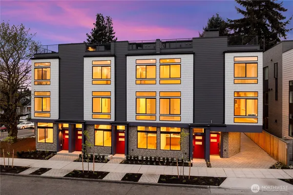 $728,000 | 7013 9th Avenue Northeast, Seattle, WA 98115