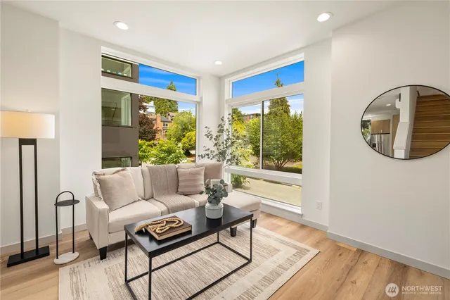 $775,000 | 7013 9th Avenue Northeast, Seattle, WA 98115