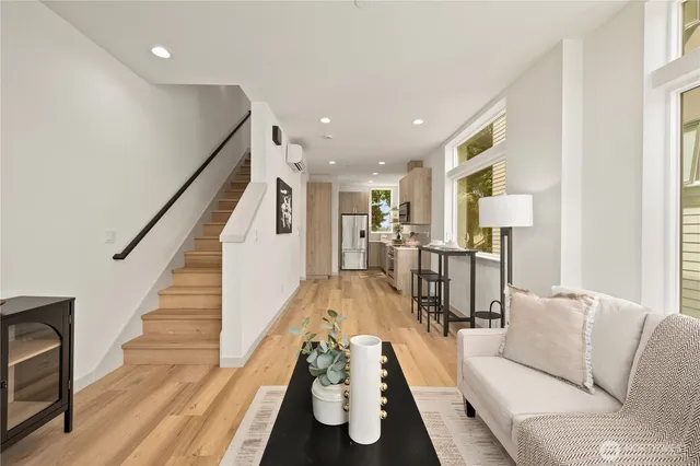 $775,000 | 7013 9th Avenue Northeast, Seattle, WA 98115