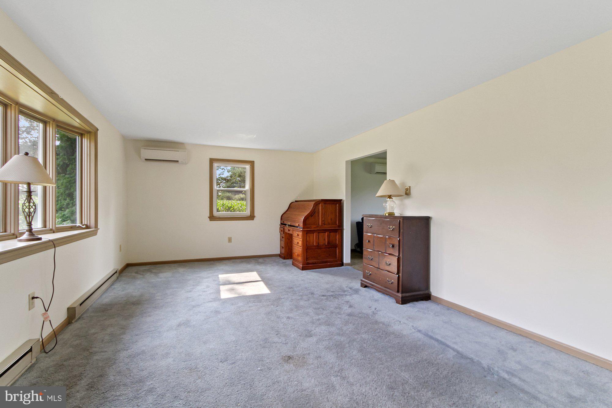 3023 Bricker Road Manheim, PA 17545 - Photo 4 of 28