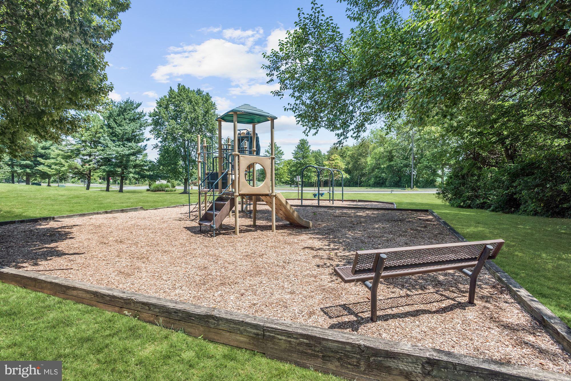 808 Stratford Way, Unit D Frederick, MD 21701 - Photo 18 of 23 Tour Photo