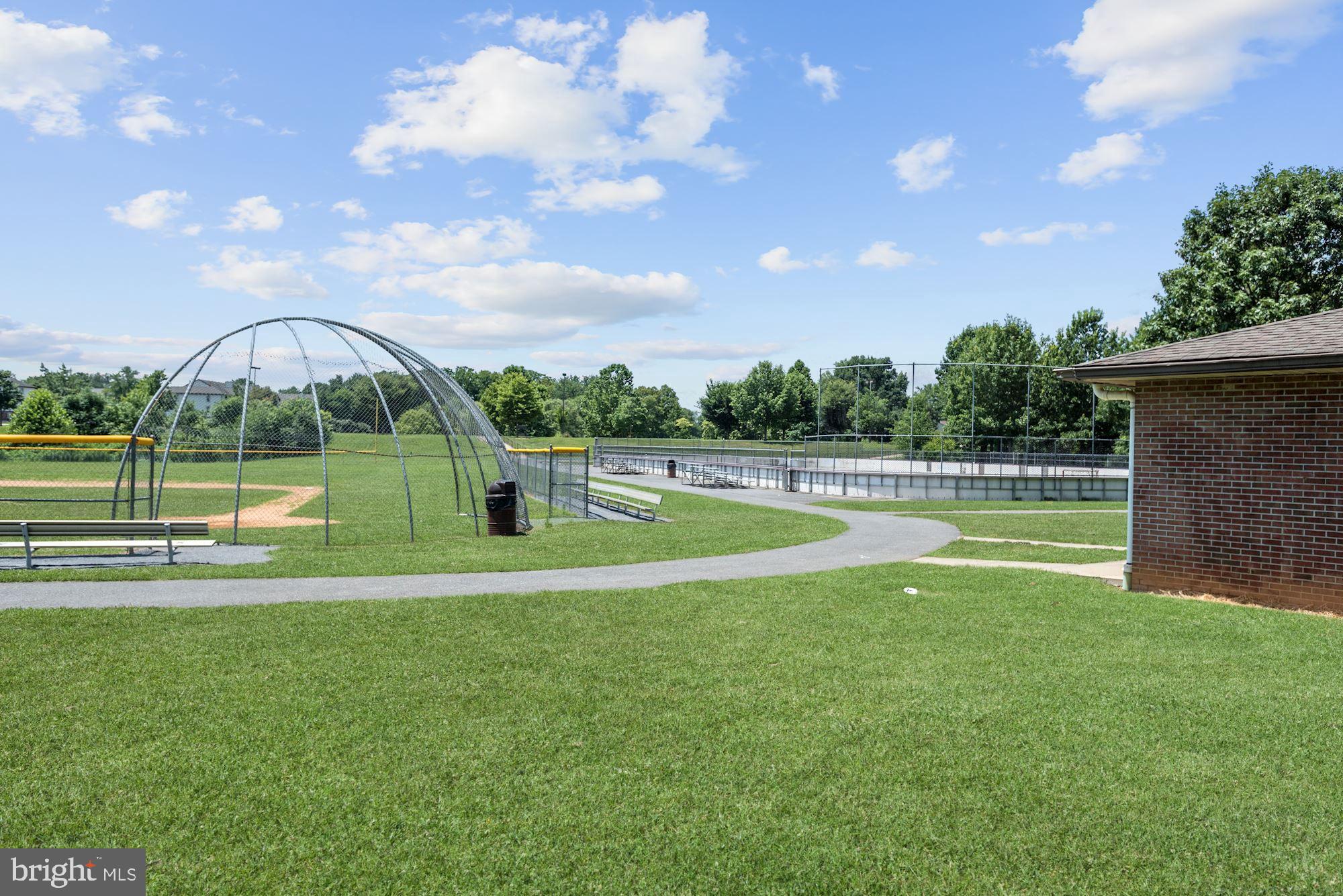 808 Stratford Way, Unit D Frederick, MD 21701 - Photo 21 of 23 Tour Photo