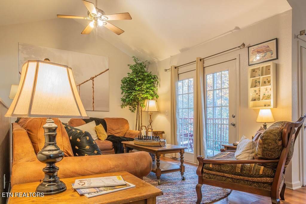 516 Proffitt Road, Unit 1 Gatlinburg, TN 37738 - Photo 4 of 57 jqp15mkbm8jcdb8aj4kb