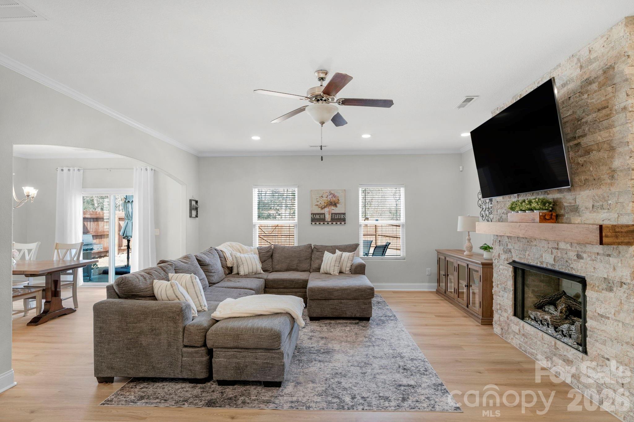 1072 Pecan Ridge Road Fort Mill, SC 29715 - Photo 4 of 33 Gallery Image 4