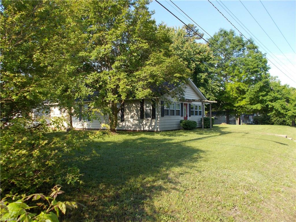 1036 East Fairfield Road High Point, NC 27263 - Photo 18 of 21 Gallery Image 18