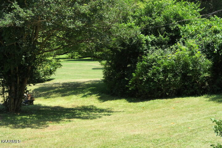 4349 Reed Road Louisville, TN 37777 - Photo 3 of 22 IMG_1196