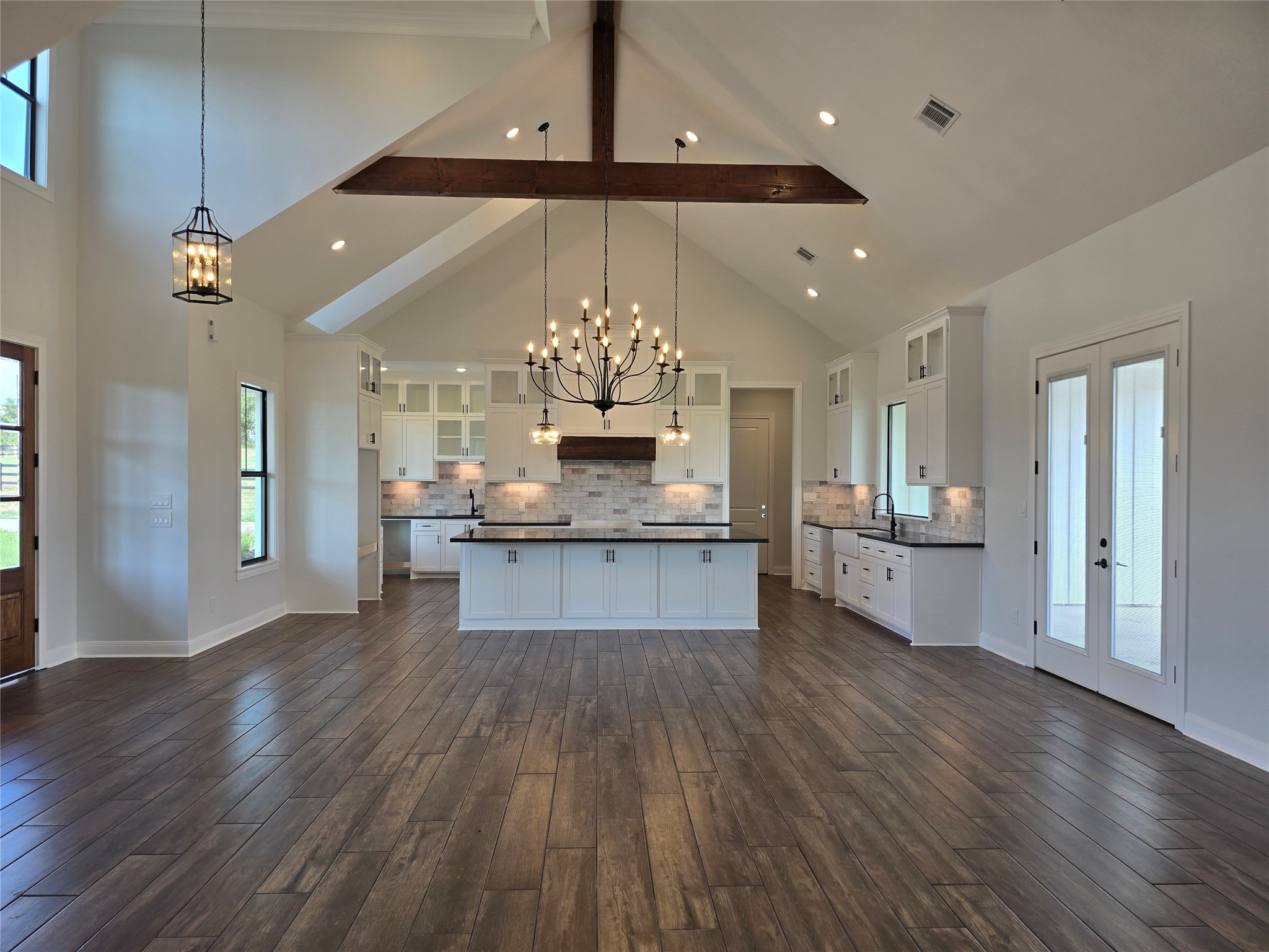 370 Spring Creek Road Brenham, TX 77833 - Photo 5 of 18 Gallery Image 5