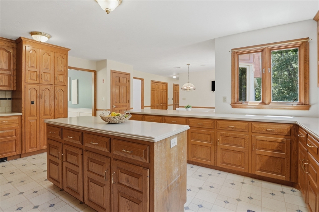 45 Mendon Street Upton, MA 01568 - Photo 11 of 37