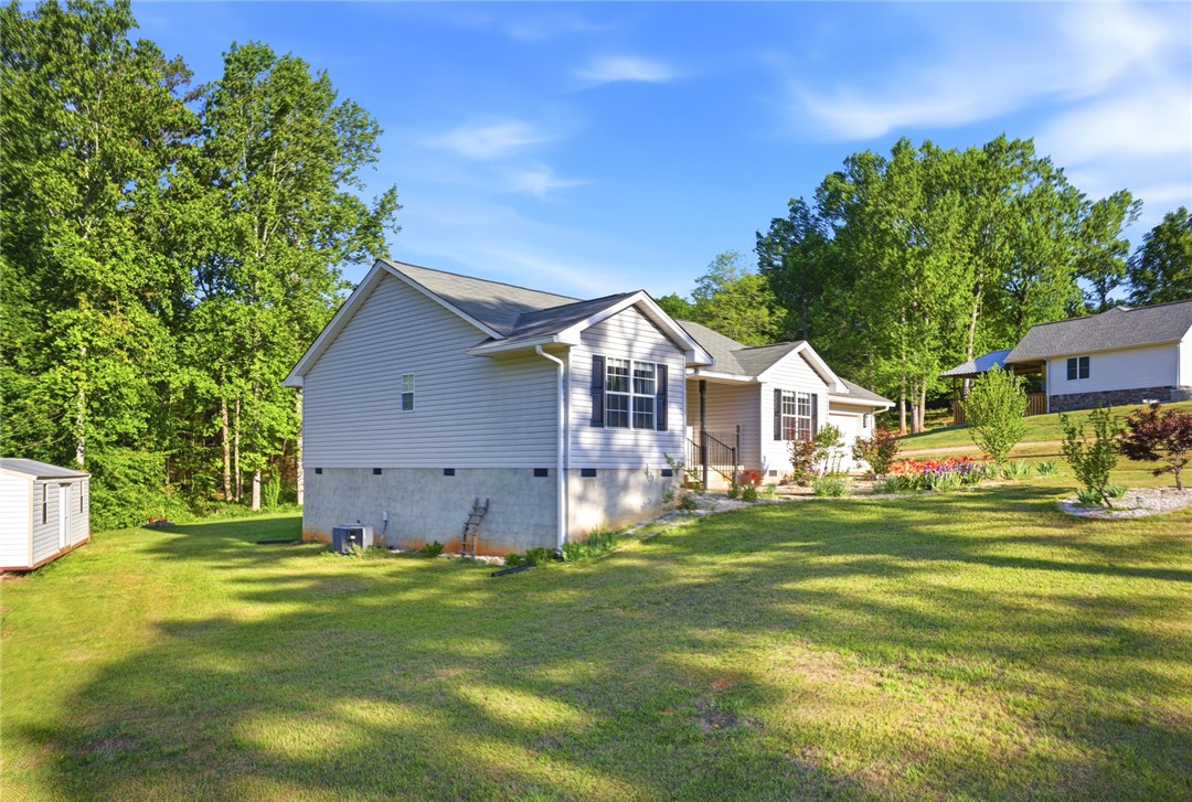 104 Indian Trail Road Seneca, SC 29672 - Photo 42 of 46