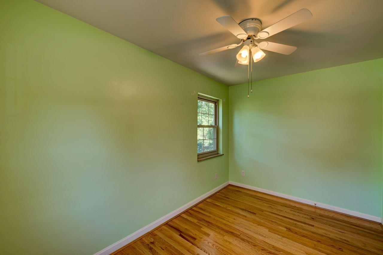 5561 Vogel Road Cincinnati, OH 45239 - Photo 17 of 33