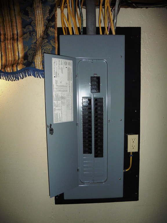 131 Sunbrier Road Springfield, MA 01129 - Photo 17 of 22