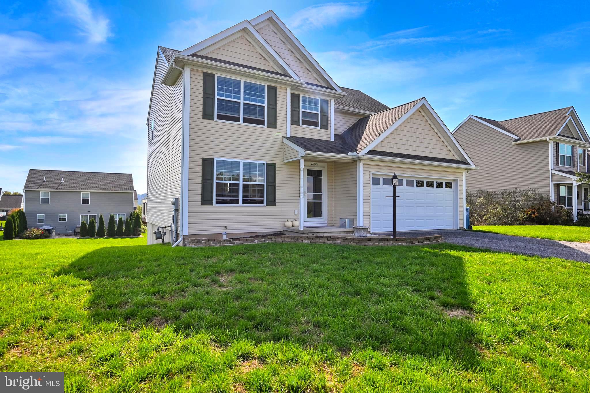5495 Board Road Mount Wolf, PA 17347 - Photo 2 of 37 Gallery Image 2