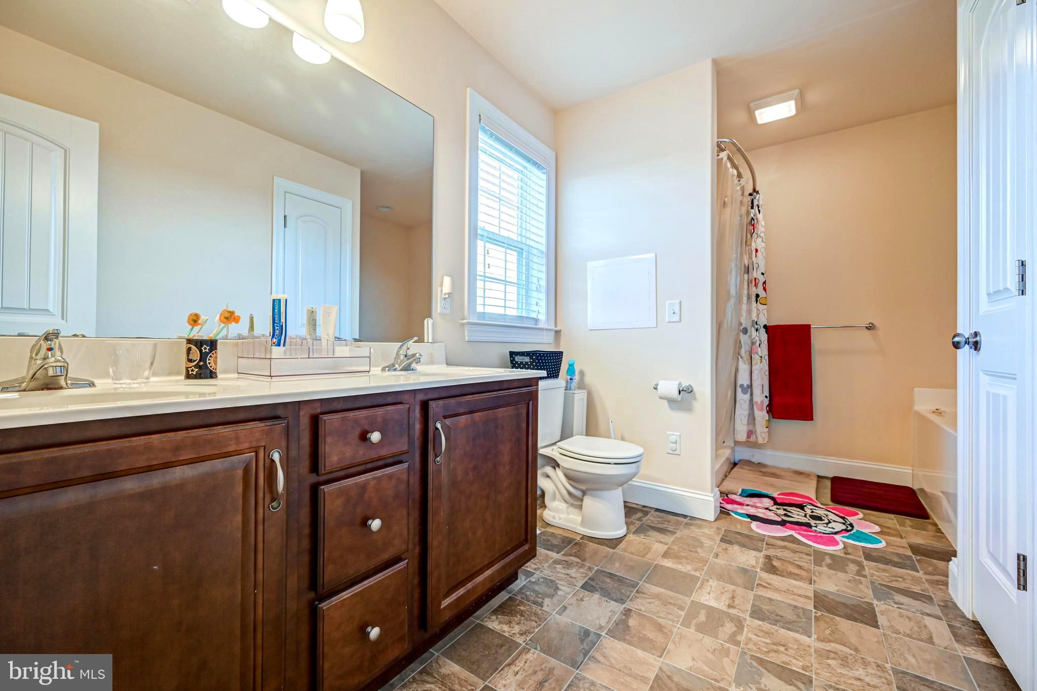 5495 Board Road Mount Wolf, PA 17347 - Photo 23 of 37 Gallery Image 23