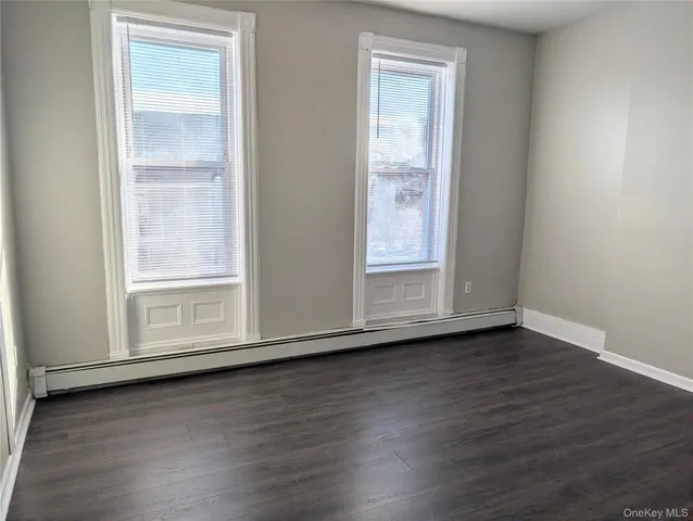 $2,150 | 12 Railroad Avenue, Unit 2, Chester, NY 10918