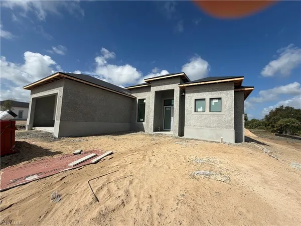 $604,999 | 4243 20th Street Northeast, Naples, FL 34120