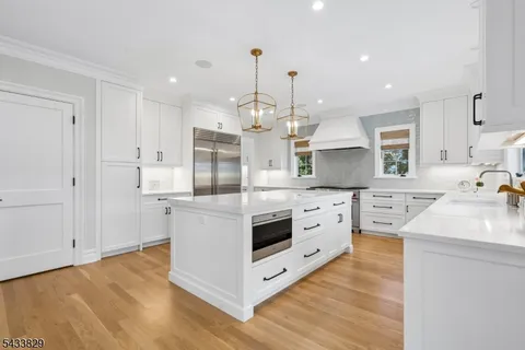 $2,989,000 | 31 Noe Avenue, Madison, NJ 07940