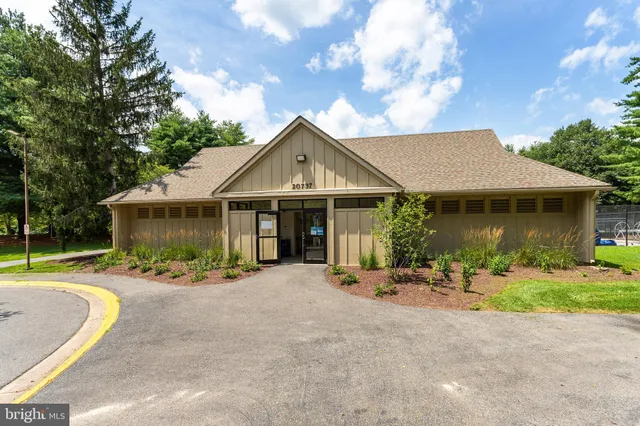 $495,000 | 20744 Highland Hall Drive, Montgomery Village, MD 20886