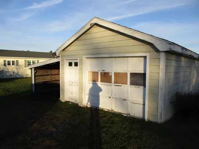 $276,250 | 56 Danyow Drive, Addison, VT 05491