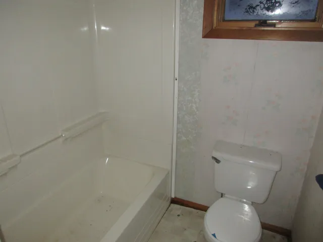 $276,250 | 56 Danyow Drive, Addison, VT 05491