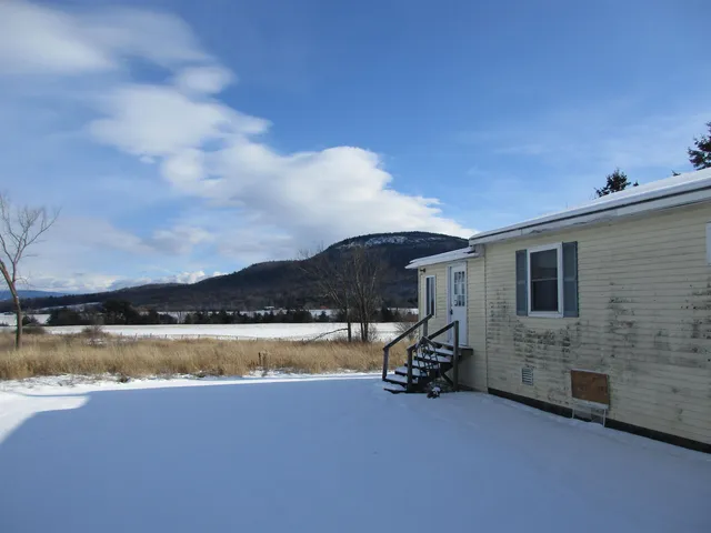 $276,250 | 56 Danyow Drive, Addison, VT 05491
