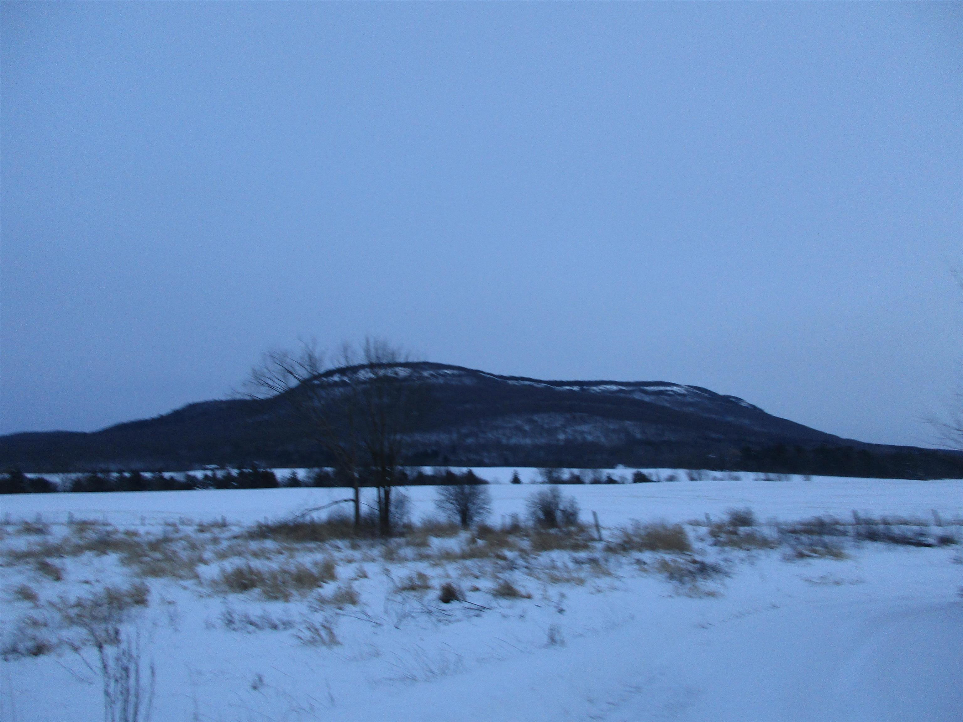 56 Danyow Drive Addison, VT 05491 - Photo 5 of 28