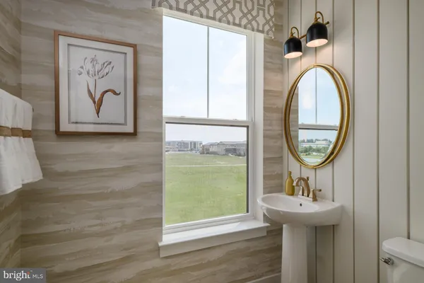 $769,990 | 62 Northpark Drive, Ashburn, VA 20147