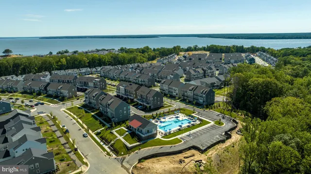 $925,000 | 17814 White Campion Way, Dumfries, VA 22026