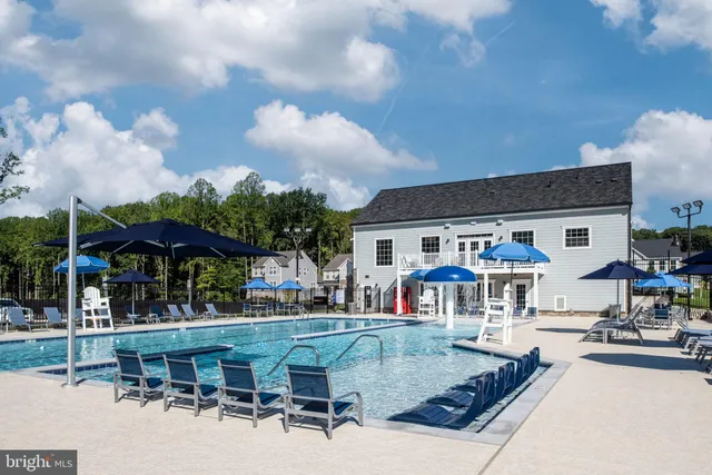 $925,000 | 17814 White Campion Way, Dumfries, VA 22026