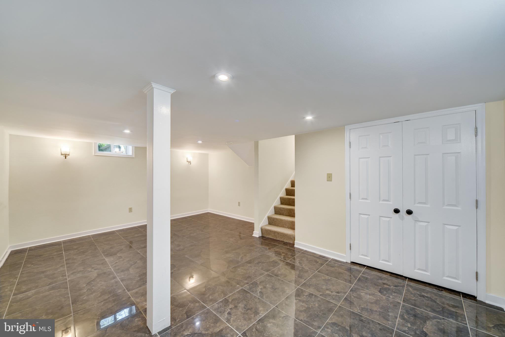 809 Providence Road Towson, MD 21286 - Photo 21 of 26 a view of an empty room