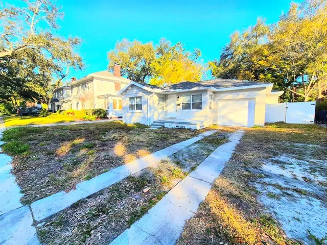 $3,000 | 2617 West Watrous Avenue, Tampa, FL 33629