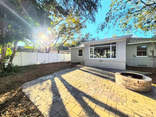 $2,900 | 2617 West Watrous Avenue, Tampa, FL 33629