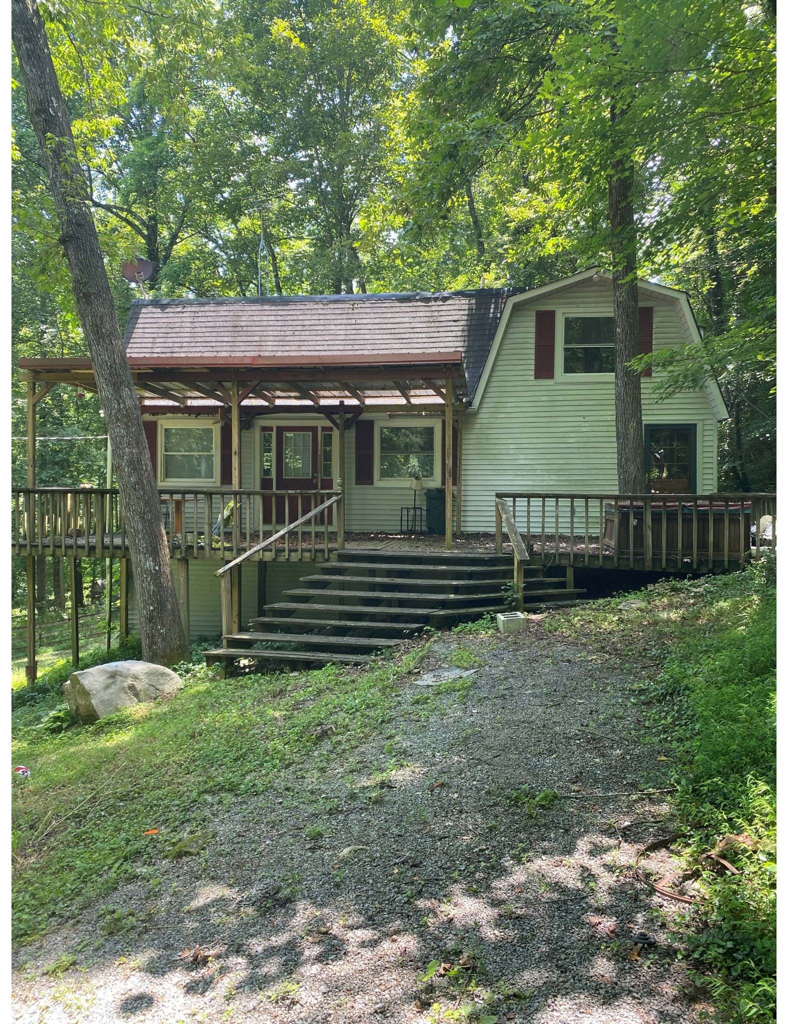 110 Robertson Hollow Road Taft, TN 38488 - Photo 1 of 9 Gallery Image 1