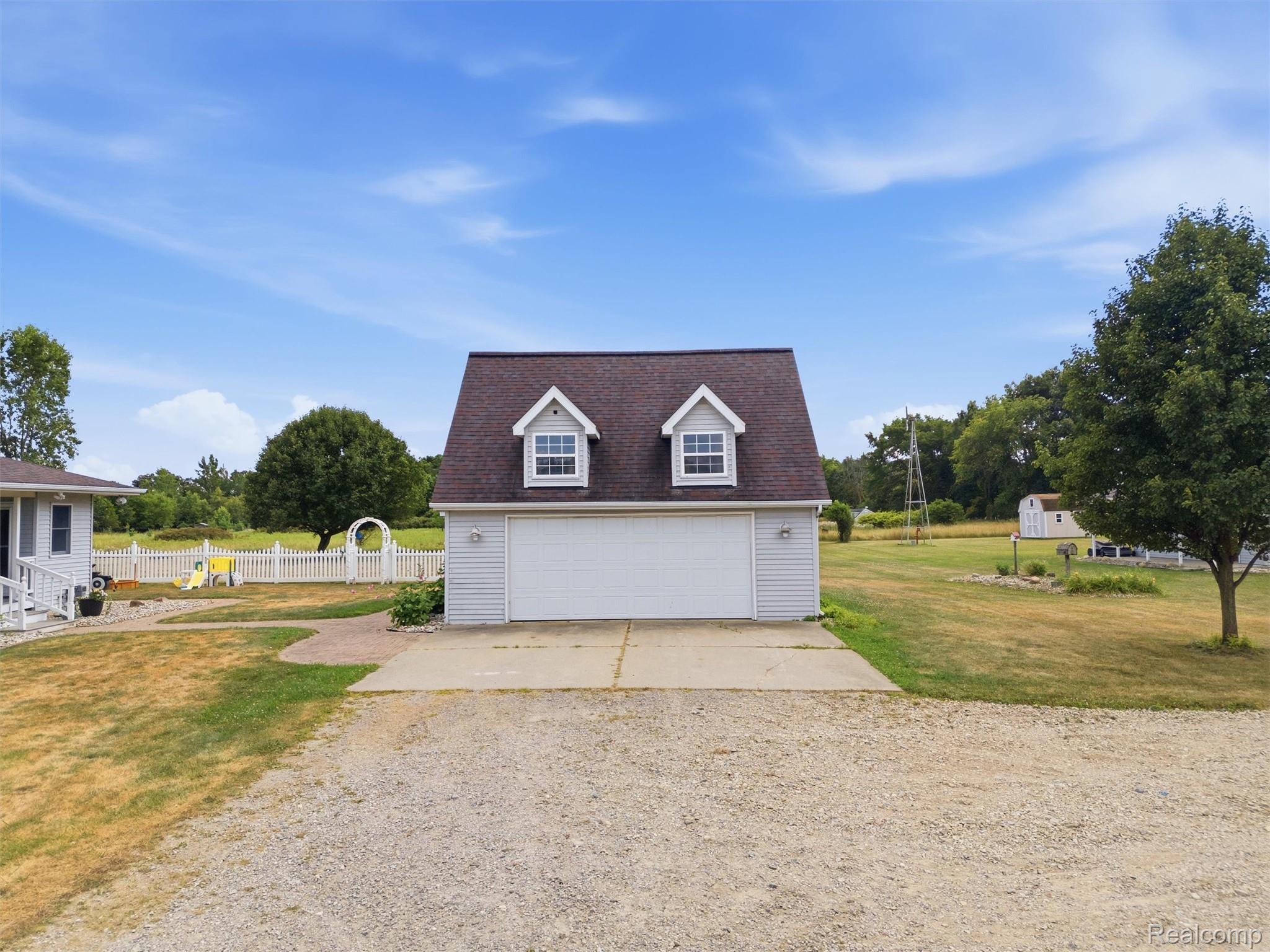 9493 Ray Road Gaines, MI 48436 - Photo 21 of 27 16-DJI_0971.jpg