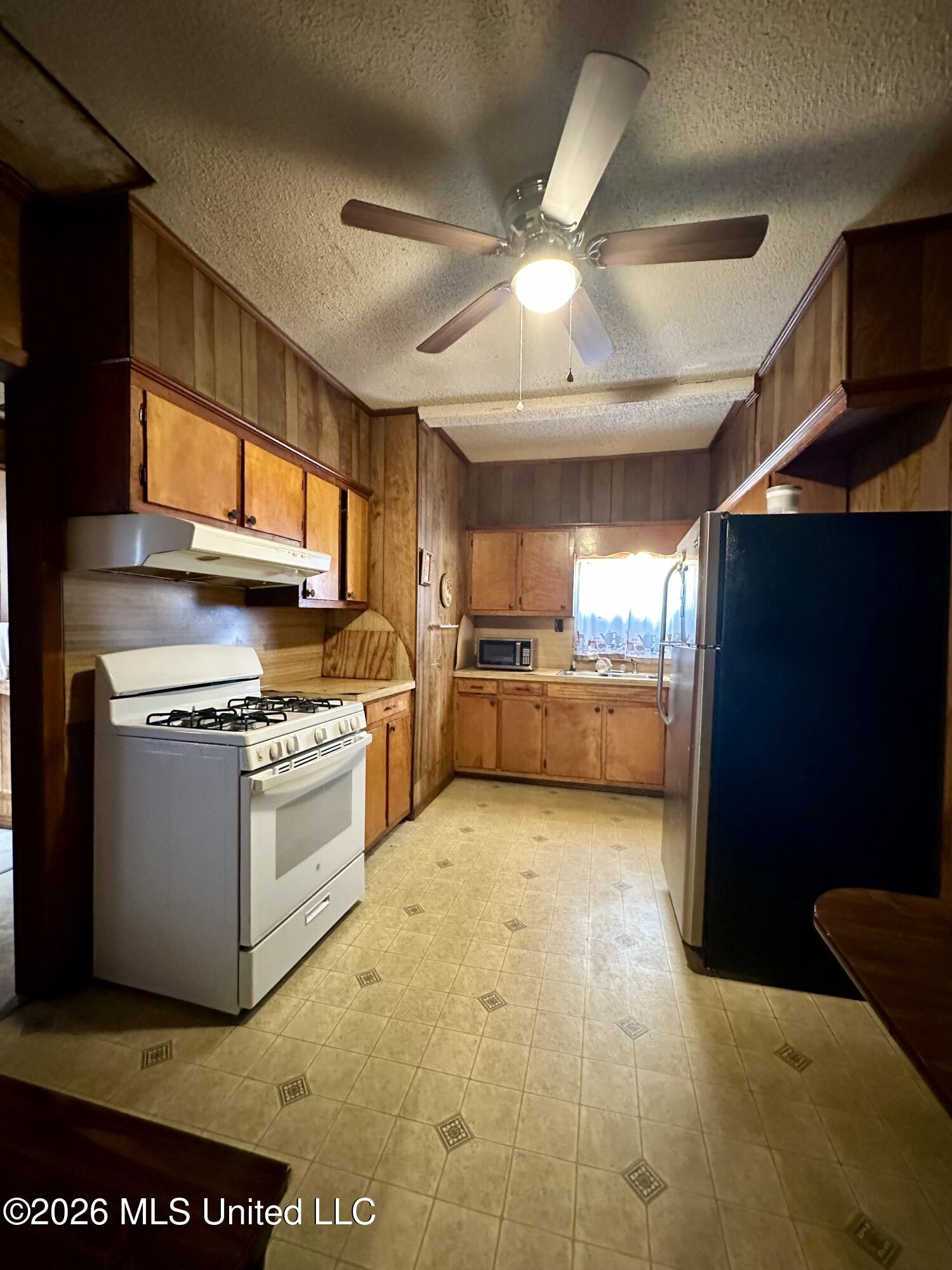 313 Josephine Street Gloster, MS 39638 - Photo 11 of 22 IMG_7526