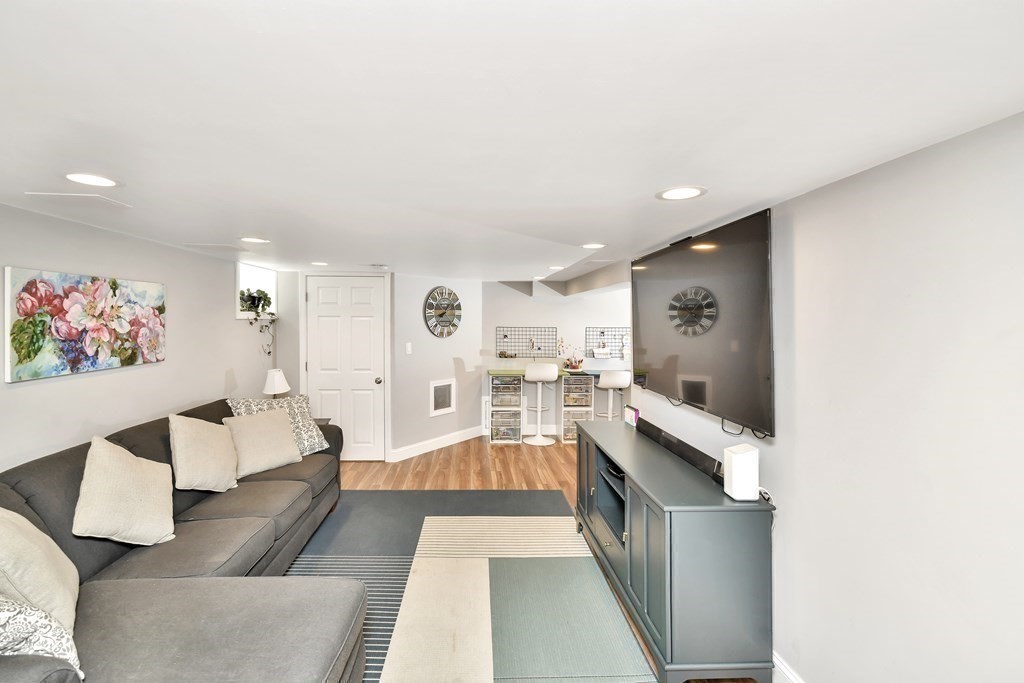 33 Conant Road Quincy, MA 02171 - Photo 32 of 41 Gallery Image 32
