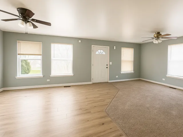 $239,900 | 1712 11th Street, Waukegan, IL 60085