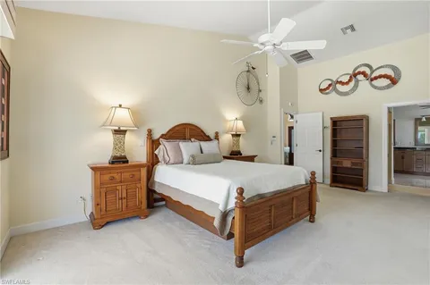 $1,075,000 | 2544 Southeast 23rd Place, Cape Coral, FL 33904