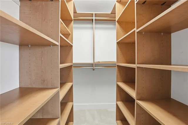 $1,075,000 | 2544 Southeast 23rd Place, Cape Coral, FL 33904