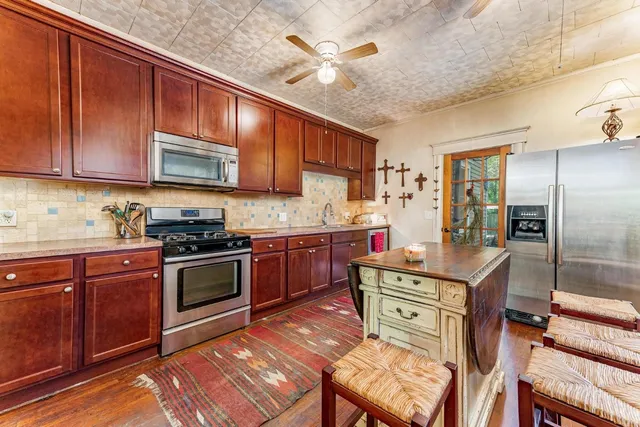 $150,000 | 717 East 8th Avenue, Winfield, KS 67156