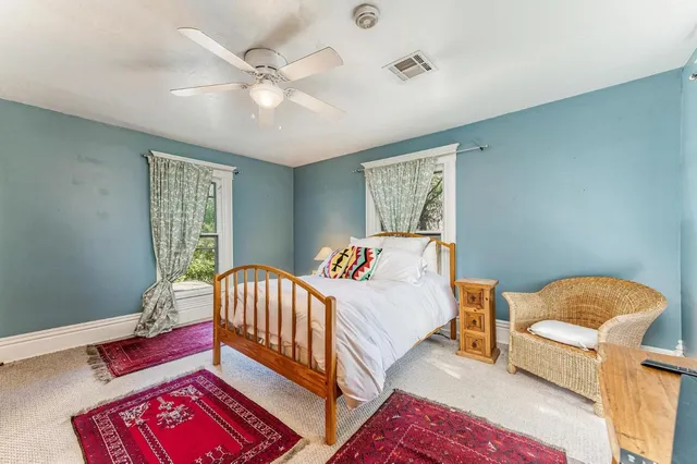 $150,000 | 717 East 8th Avenue, Winfield, KS 67156