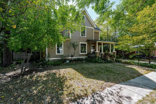 $150,000 | 717 East 8th Avenue, Winfield, KS 67156