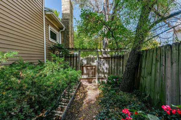 $150,000 | 717 East 8th Avenue, Winfield, KS 67156