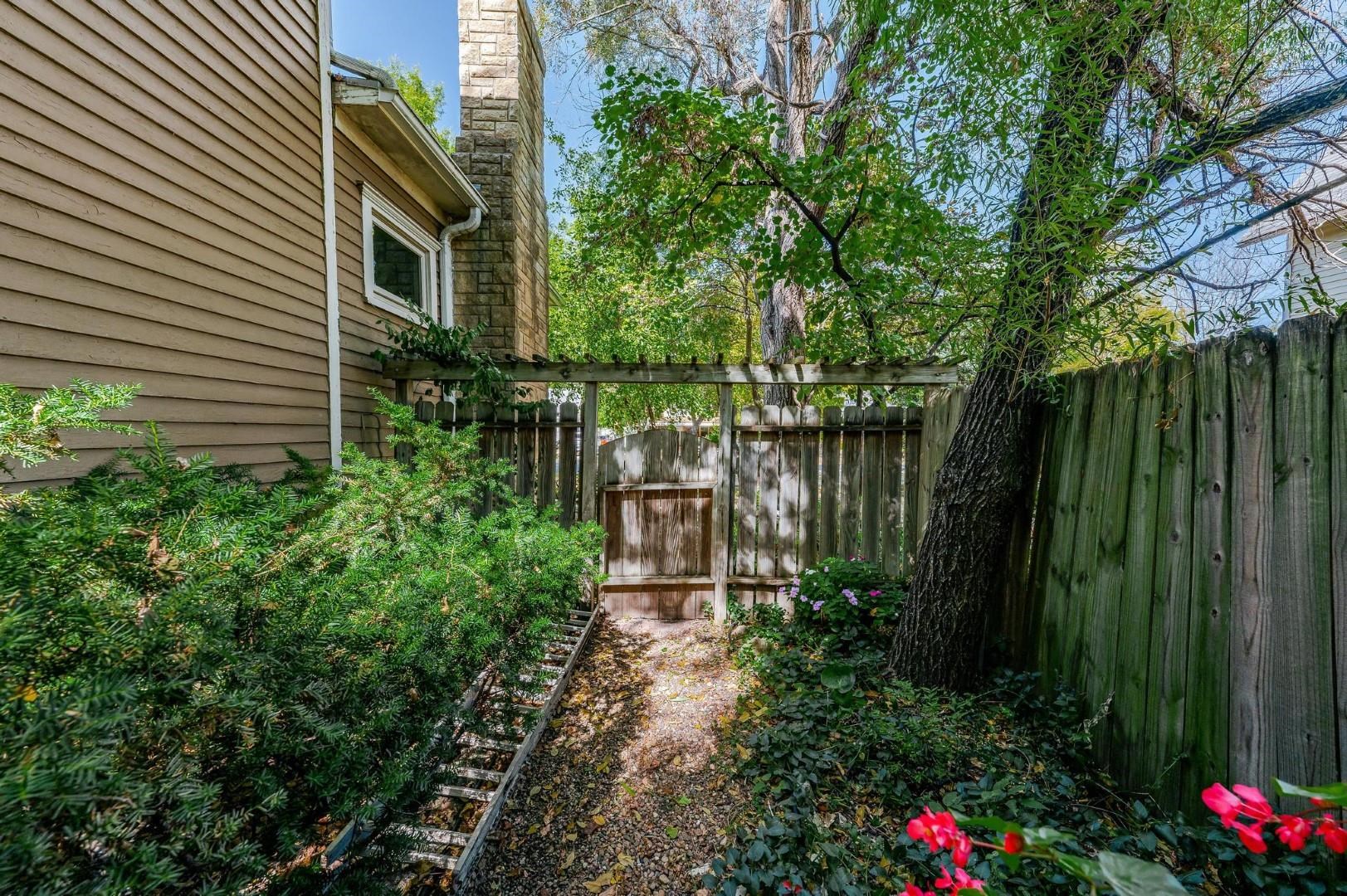 717 East 8th Avenue Winfield, KS 67156 - Photo 25 of 32