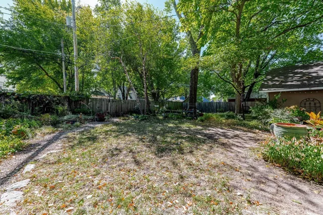 $150,000 | 717 East 8th Avenue, Winfield, KS 67156