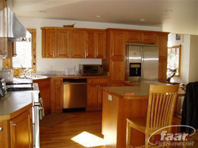 3651 Clyde Road Holly, MI 48442 - Photo 7 of 13 20284233-6.JPG