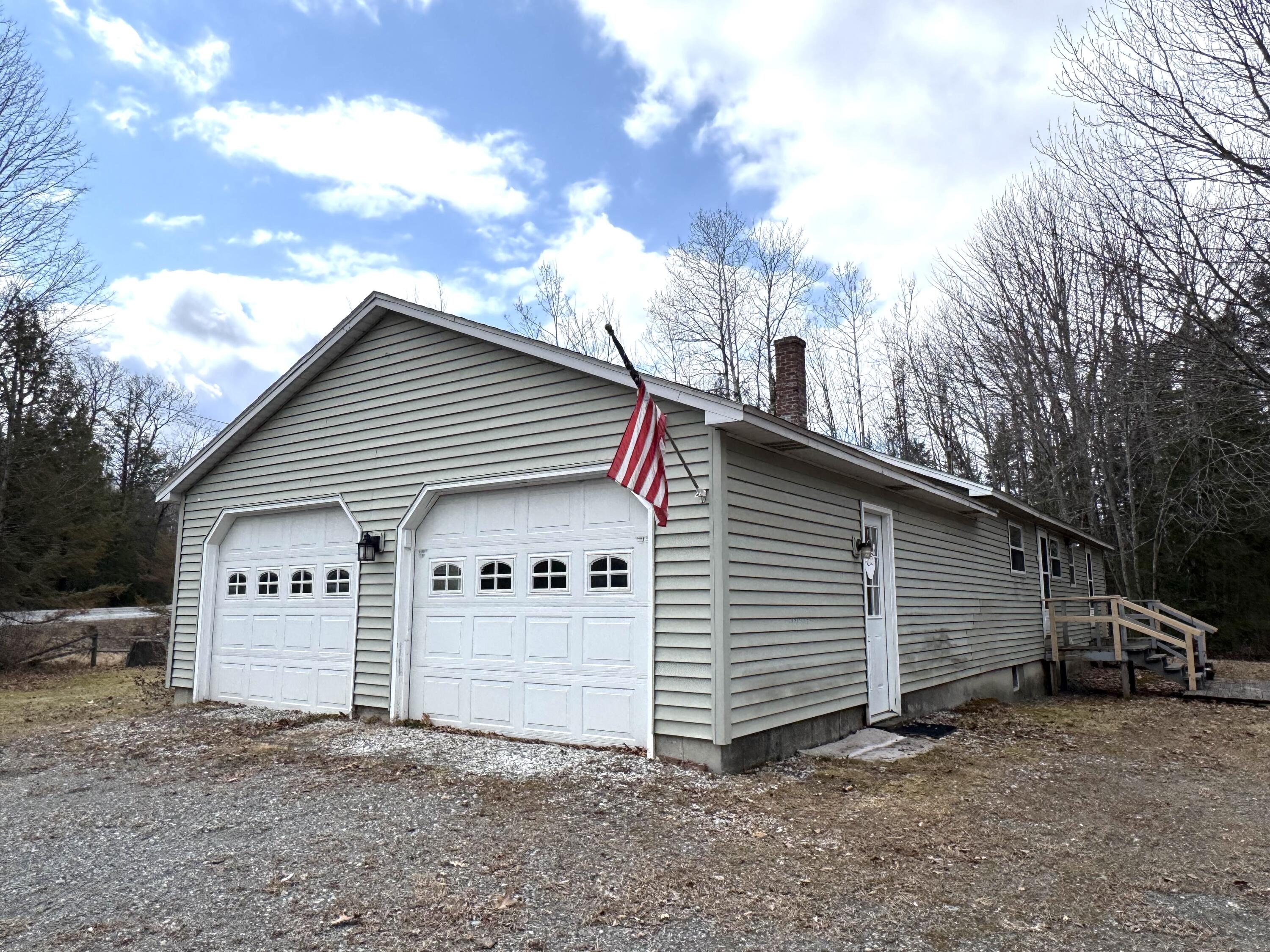 661 Mercer Road Norridgewock, ME 04957 - Photo 6 of 25 IMG_2020